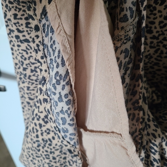 ABERCROMBIE AND FITCH Cheetah Print Short Sleeve Mini Dress Size XS - Picture 6 of 10